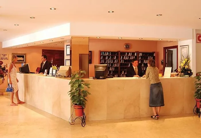Descubre y Reserva tu Estancia Perfecta en los Hoteles en Fuengirola